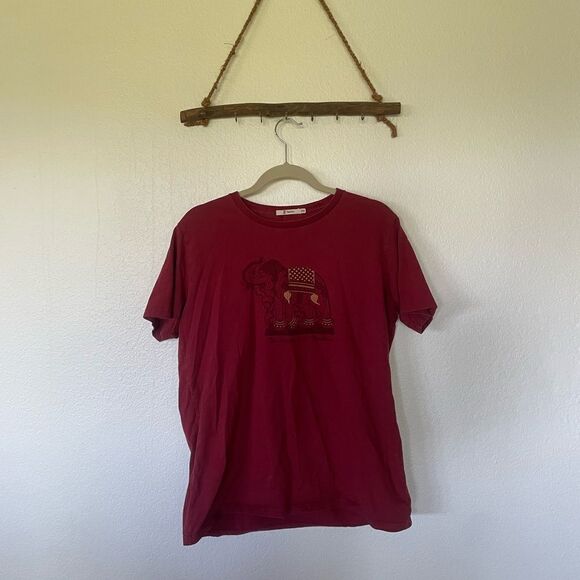 Thailand elephant t shirt - Picture 2 of 4